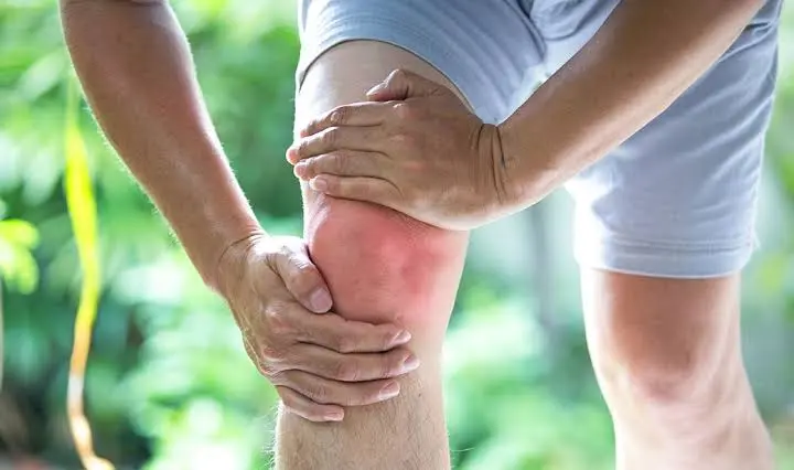 9 Danger Signs of Knee Injuries: Don’t Ignore Your Knees!